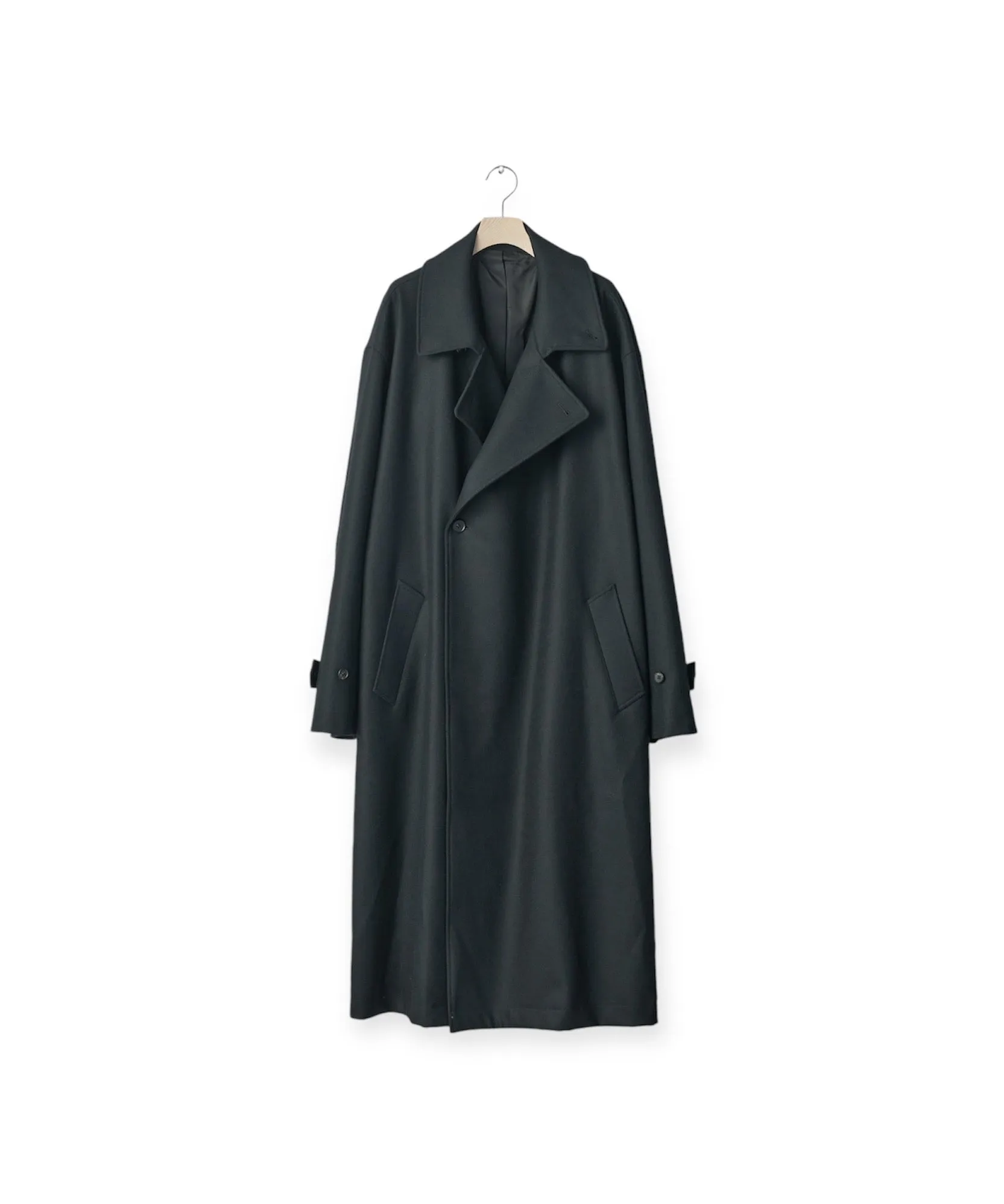 OVERSIZED DOUBLE BREASTED COAT "BLACK"